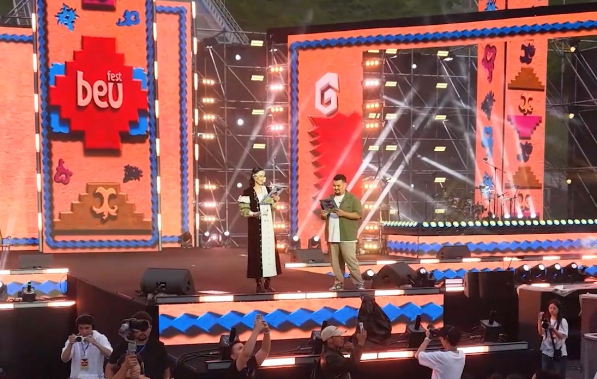Жаңа музыкалық толқындағы бес жыл: Алматыда мерейтойлық BEU Fest фестивалі дүркіреп өтті