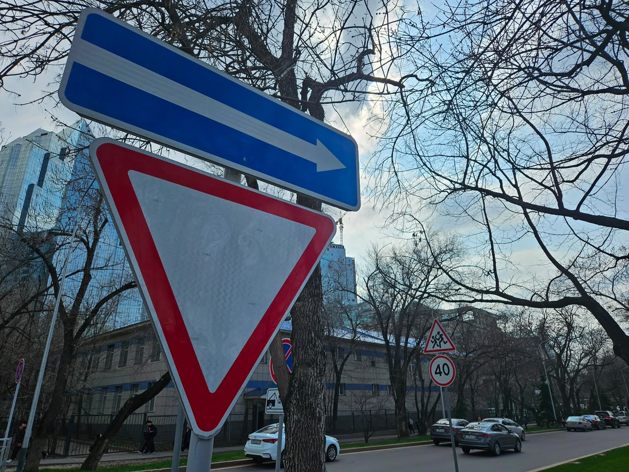 Алматының Алмалы ауданындағы үш көшеде біржақты қозғалыс енгізіледі