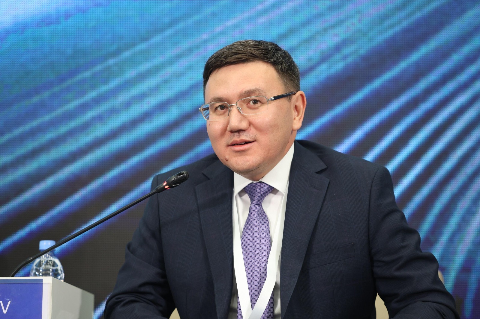 Ғани Нығыметов: «Жаңартылған конституцияның басты басымдығы – адам, білім мен ғылым»