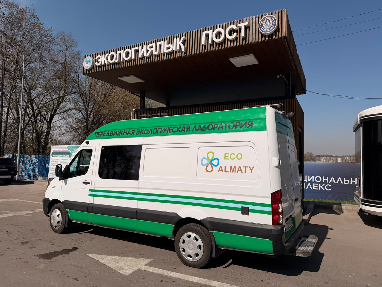 Алматыда бір ай ішінде экологиялық талаптарды бұзған 200-ге жуық көлік анықталды