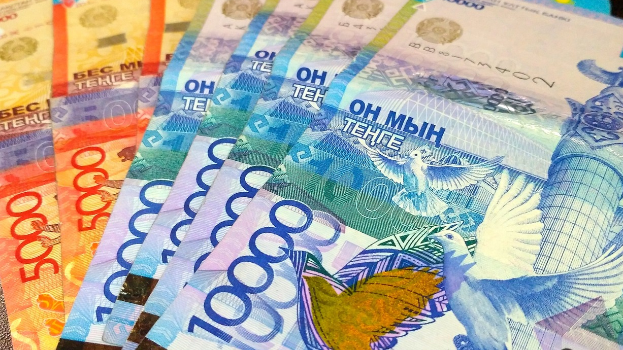 Теңге Қазақстанның ұлттық валютасы ретінде конституциялық мәртебеге ие болды