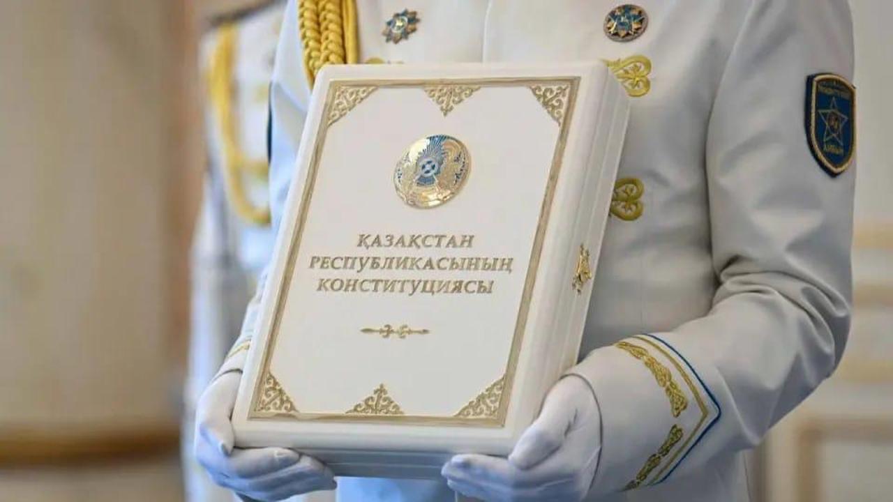 Жаңа Конституция: адвокатураның конституциялық мәртебесі, зияткерлік меншік құқықтарын қорғау және заңдардың кері күшіне жол бермеу