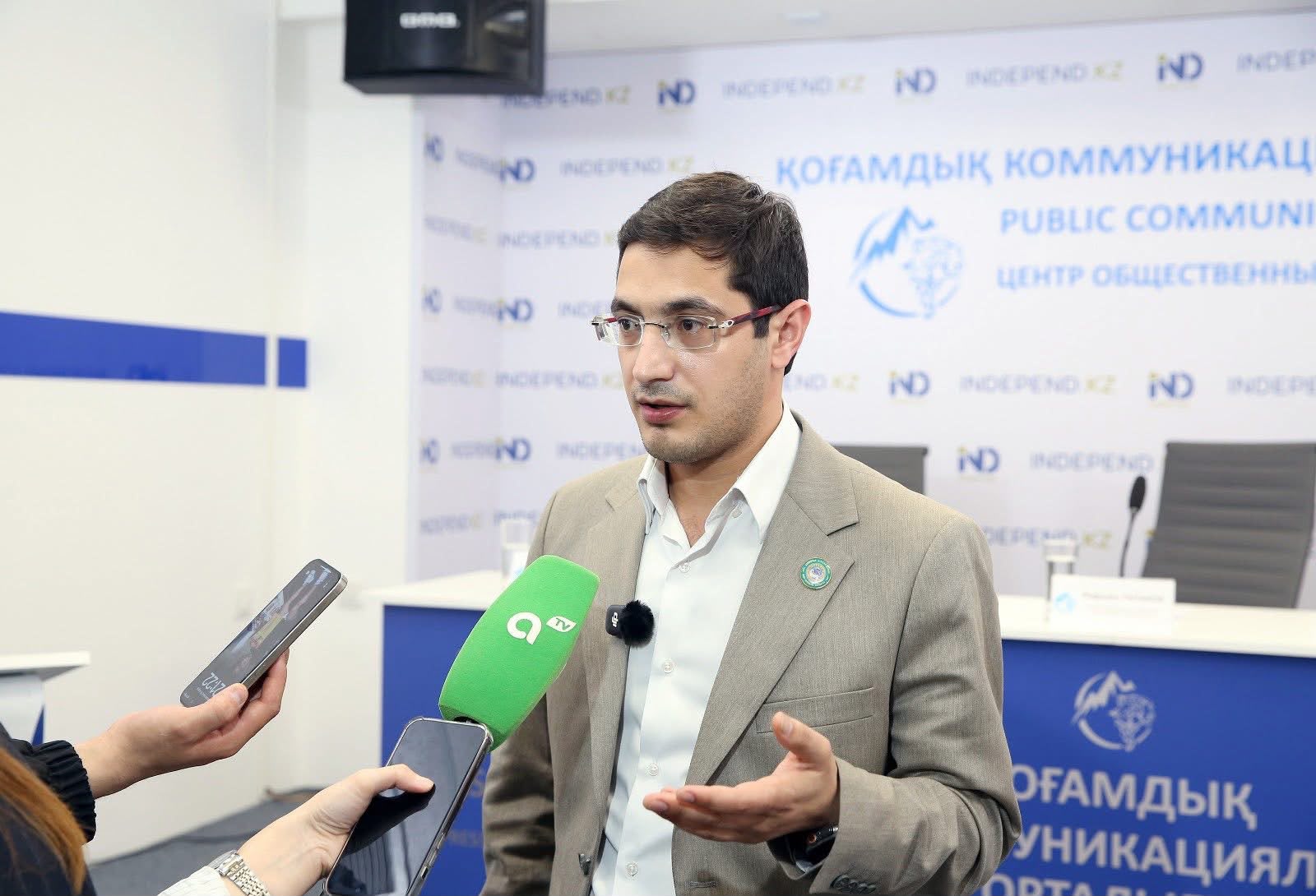Рафаэль Гасанов: «Жаңа конституция – жаңа Қазақстанның алғышарты»