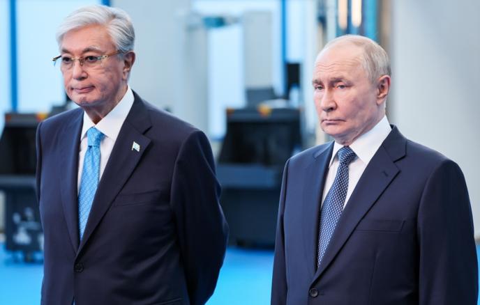 «Өрімдей жастар құрбан болып жатыр». Тоқаев Ресей-Украина қақтығысын тоқтатуға шақырды