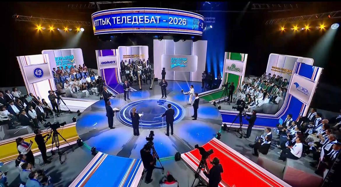 Бір мінбер, жеті партия: сайлауалды науқандағы алғашқы саяси тартыс нені көрсетті?