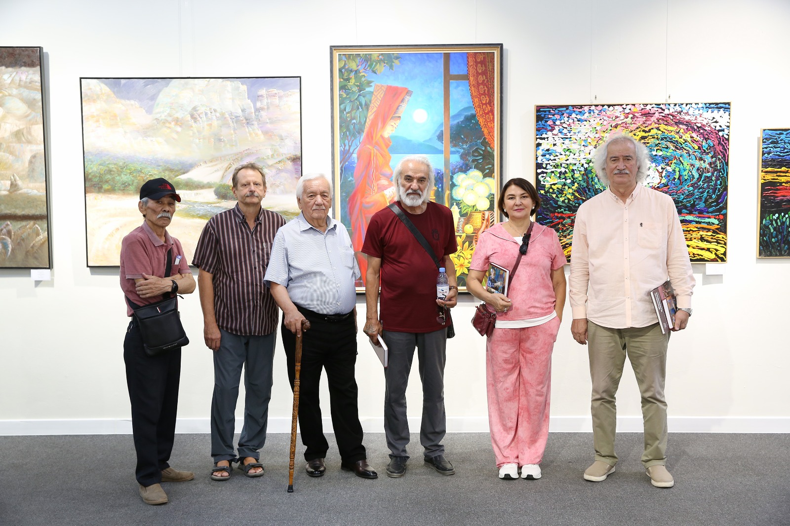 Almaty Gallery Өзбекстан суретшілерінің туындыларын ұсынды