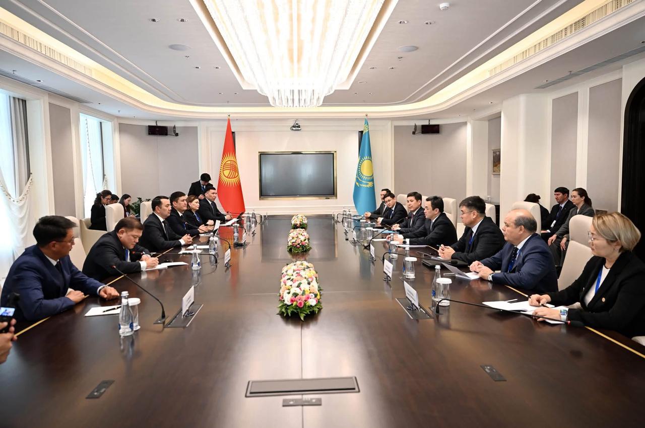 Құрылтай Спикері Жогорку Кенештің Төрағасымен кездесті